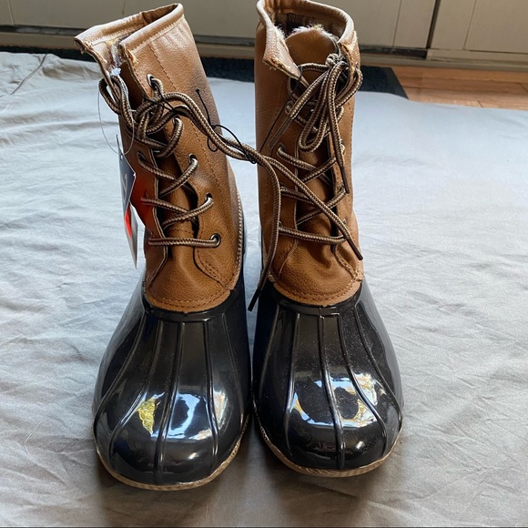 Blue Suede Shoes NY Shoes Nwt Duck Rain Boots Poshmark